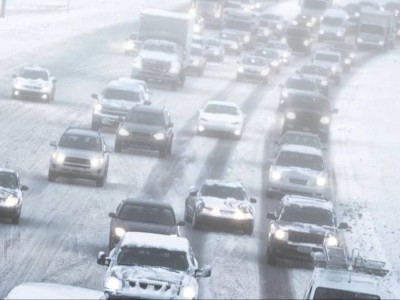 Үш облыста көлік қозғалысы қайта жанданды