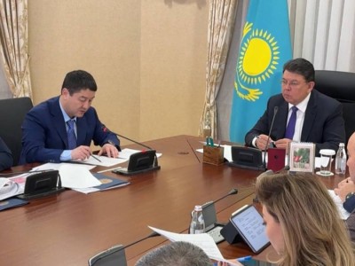 Бозымбаев Маңғыстауда аквашаруашылық пен құбыр өнеркәсібін дамыту жөнінде тапсырма берді