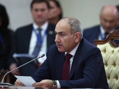 Пашинян ЕАЭО елдері басшыларының референдум өткізу ұсынысын қабылдамай тастады
