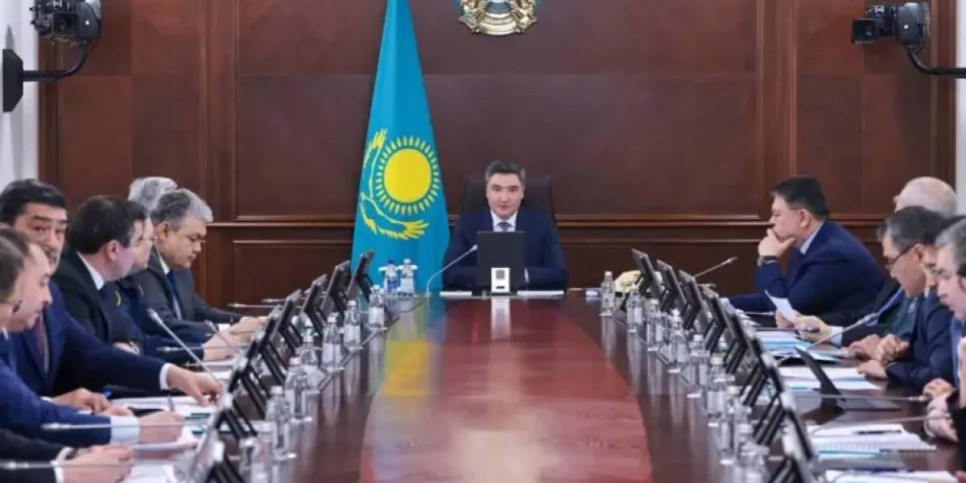 Су тасқыны. Үкімет басшысы республикалық штаб отырысын өткізді