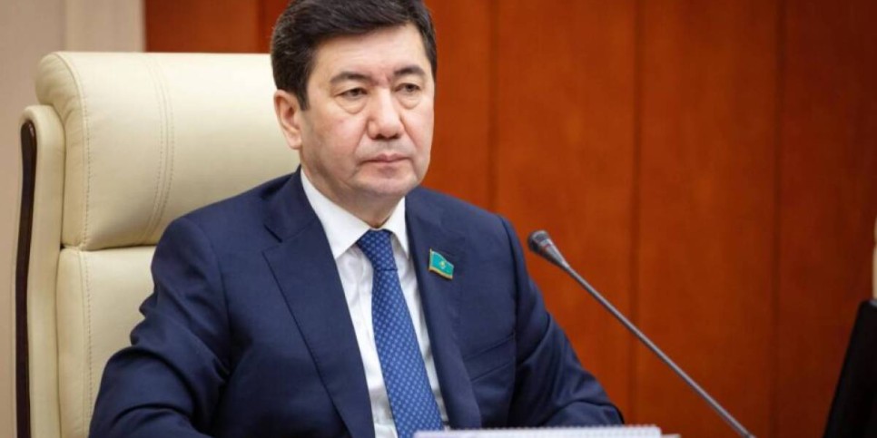 Ерлан Қошанов шешімін тапқан өзекті мәселелерге қатысты пікір білдірді