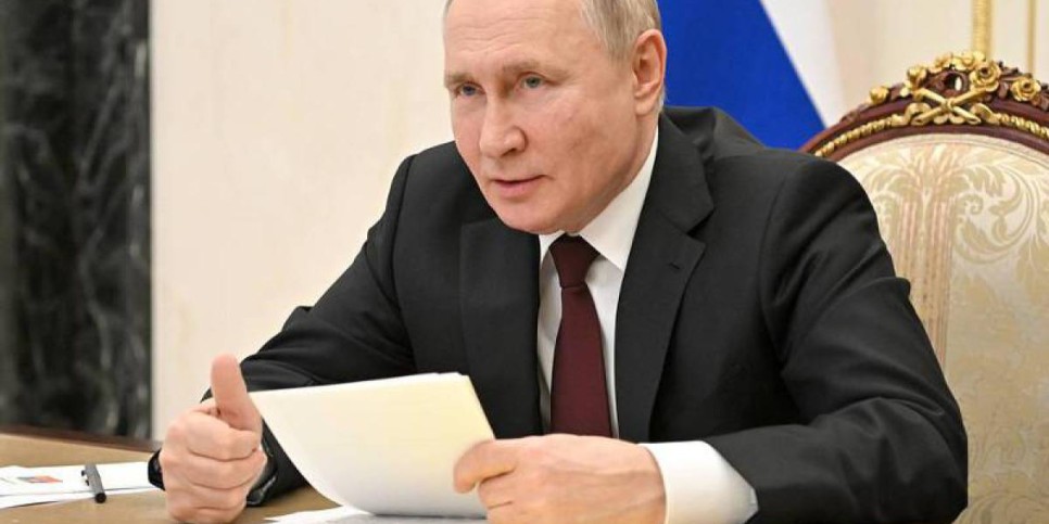 Путин Донбаста арнайы әскери операция өтетінін жариялады