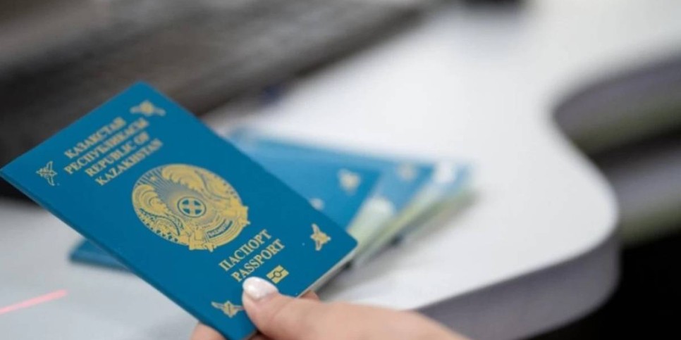 «Украин немесе неміс болғысы келеді»: Қазақстанда тұратын орыстар жаппай ұлтын өзгертіп жатыр