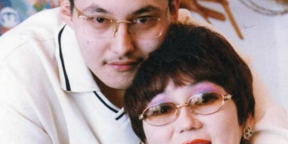 Қалдыбек Құрманәлі әнші Мадина Ералиеваның ұлын кімнен туғанын айтты