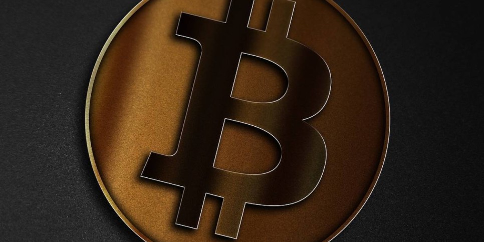 АҚШ-тағы еңбек нарығындағы жаңа деректер шығып, биткоин бағасы күрт төмендеді